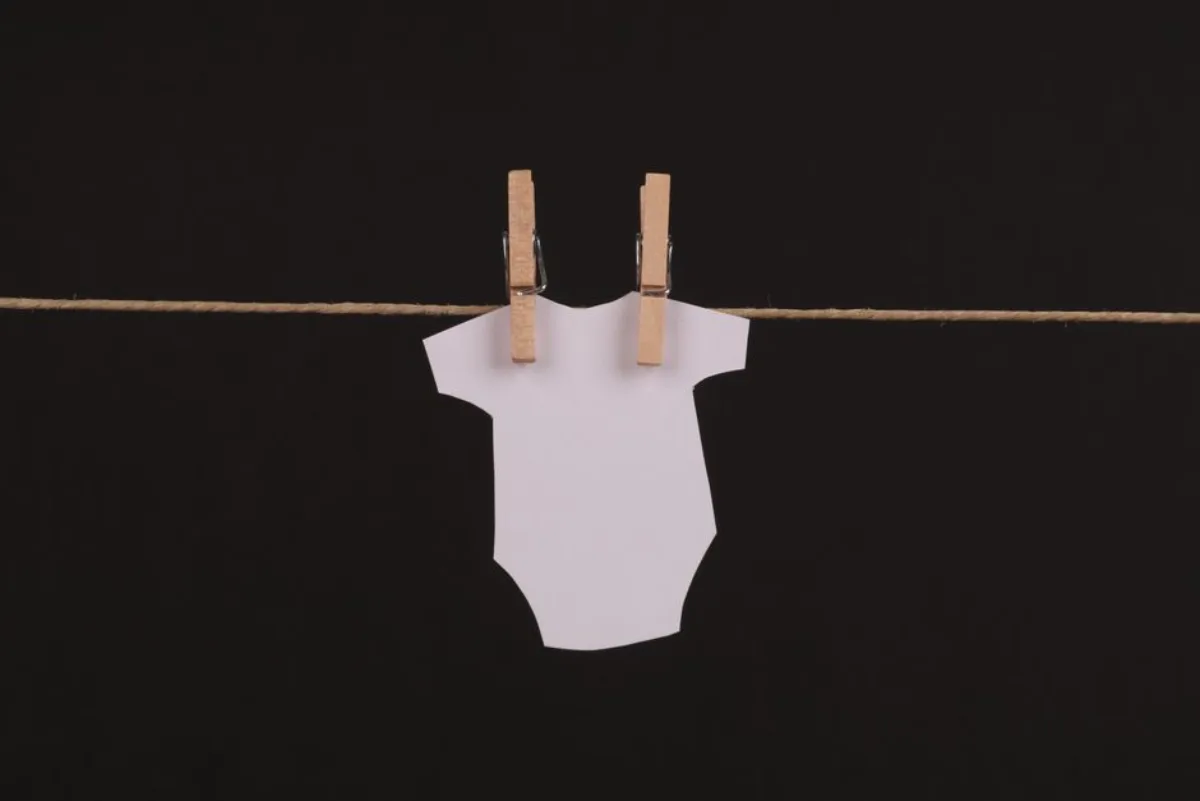 Faire-part de naissance : quand l’envoyer, quoi écrire, quel budget