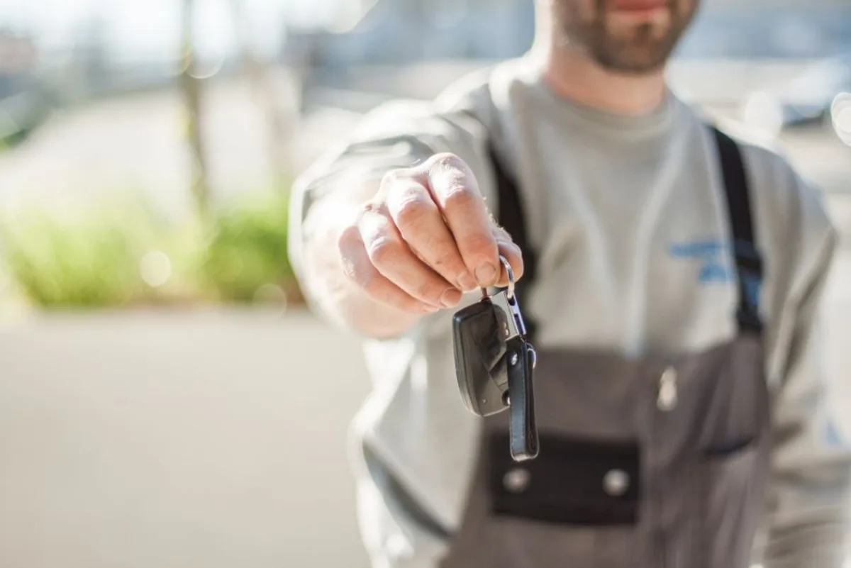 Location de voiture pas cher : ce qui fait varier le prix final