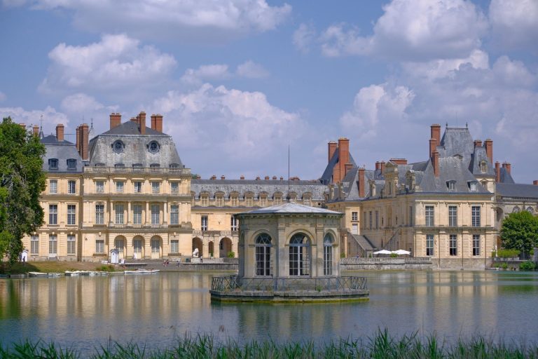 Week-end pas cher en France : gîte, camping, parc ou voiture