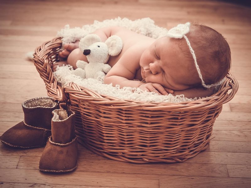 Cadeau de naissance original : quoi offrir selon l&rsquo;âge