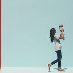 Diastasis post-partum : le repérer, savoir quand consulter et qui rembourse la rééducation