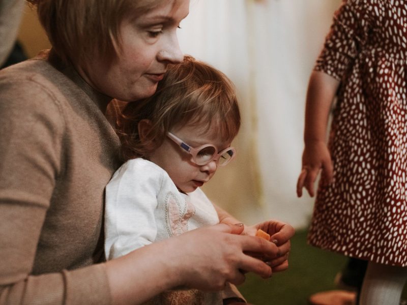 Crèches en crise : Comment le plan d’urgence du gouvernement peut changer la donne