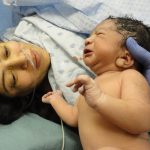 Nouveau congé de naissance : un piège pour les travailleurs indépendants ?