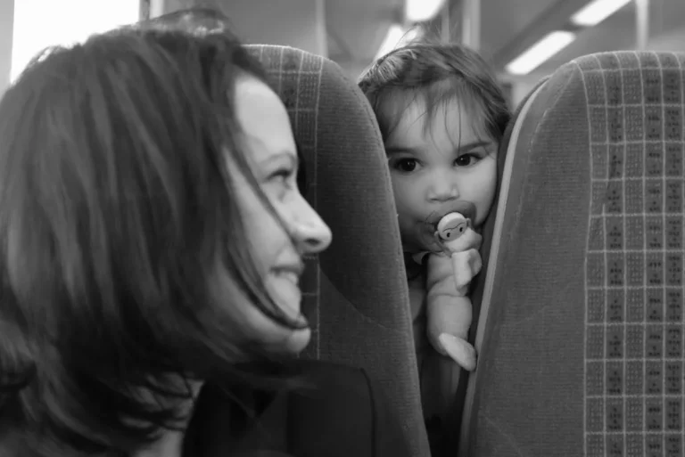 Voyage en train avec un bébé : à vérifier avant de partir