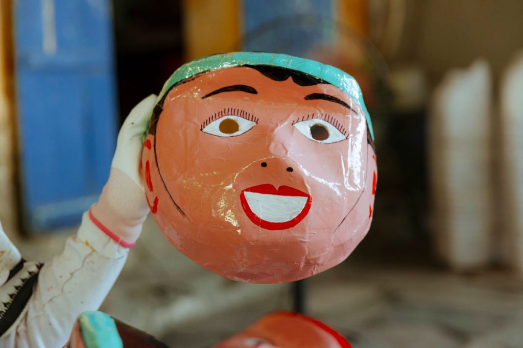 Papier mâché pour enfants : matériel et étapes