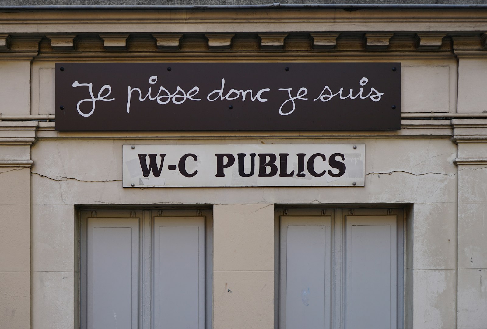 Pénurie de places en crèche : Pourquoi La Ruche est la solution incontournable pour les familles