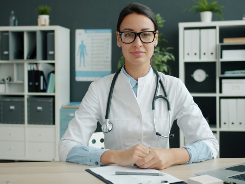 Gynécologue obstétricien : quel salaire, et pourquoi ça compte