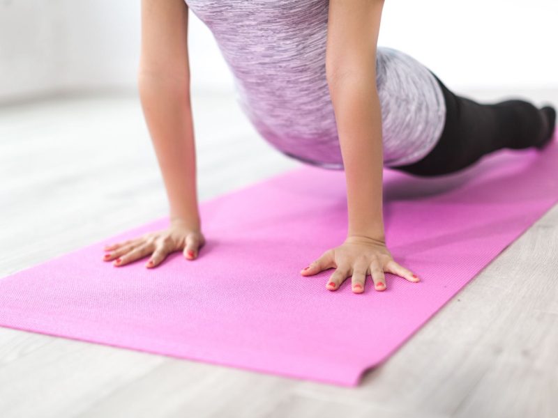 Reprendre le sport après la grossesse : par où commencer sans se faire