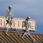 Halloween : Comment rendre cette fête inclusive pour les enfants neuroatypiques ?