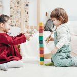 Comment Sète fait briller l&rsquo;accueil de la petite enfance : un modèle à suivre