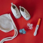 Congé de naissance : votre mutuelle reste-t-elle active ? Oui, mais sous conditions