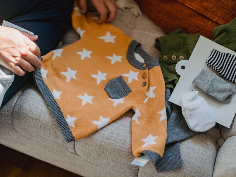 Vêtements bébé : les repères pour acheter des matières naturelles